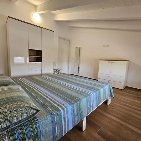 Casa Vacanza Costa Jonica White 波利科罗