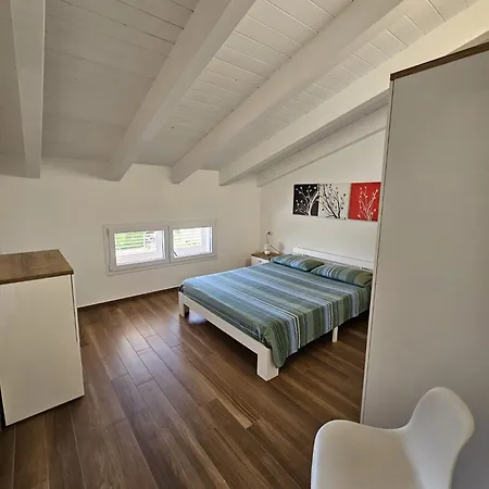Casa Vacanza Costa Jonica White 波利科罗